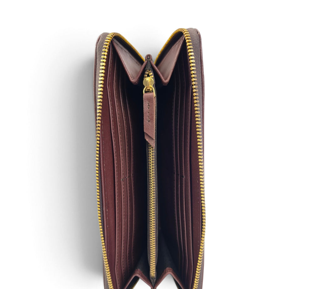 Velourleer Artisanal Sheepskin Woven Leather Clutch & Wristlet Wallet Collection – Multi-Compartment Luxury Evening Bags